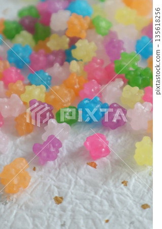 彩色紙屑糖果 彩色紙屑糖果 135618256