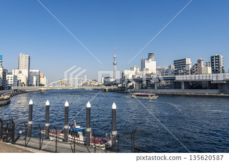 東京隅田川景色 東京隅田川景色 135620587