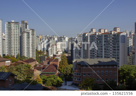 This is an apartment building in downtown Seoul. This is an apartment building in downtown Seoul. 135621556