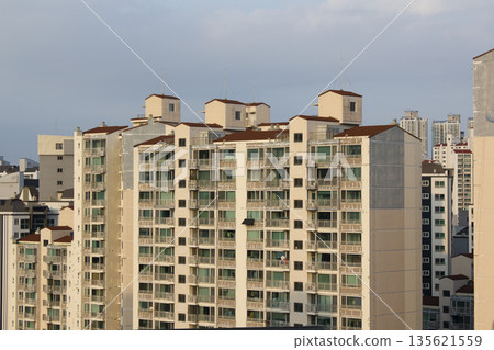 This is a view of an apartment in Korea. This is a view of an apartment in Korea. 135621559