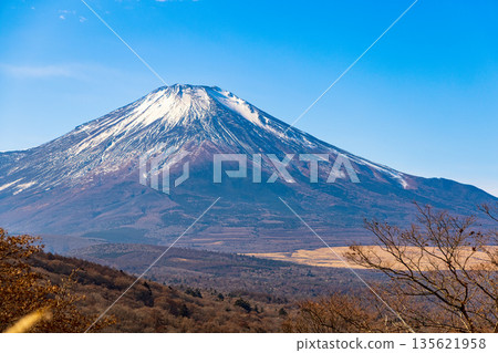 Mount Fuji Panorama Observatory (December, clear skies) Mount Fuji Panorama Observatory (December, clear skies) 135621958