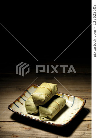 Persimmon leaf sushi Persimmon leaf sushi 135622508