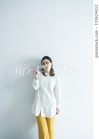 一個女人誰簽了一塊 一個女人誰簽了一塊 135624012