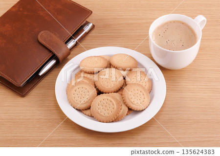 Biscuit Break Biscuit Break 135624383