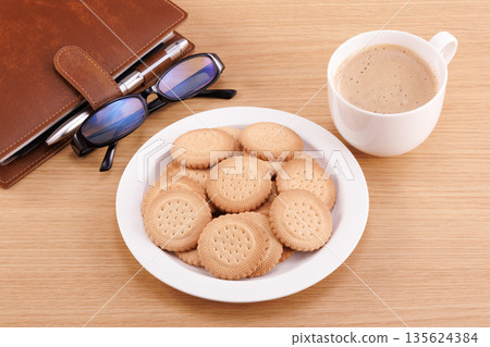 Biscuit Break 135624384