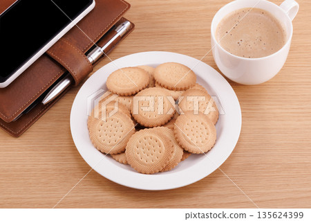 Biscuit Break 135624399