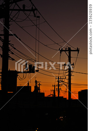 Sunset scenery 135628939