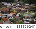 從白道入口附近眺望白川鄉的秋葉 135629245