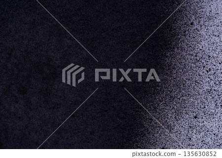 black spray paint background 135630852