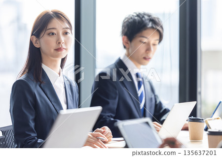 Business person 135637201