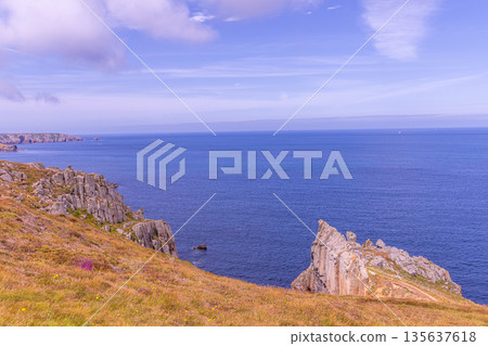 Pointe Brezellec, finistere, brittany, france Pointe Brezellec, finistere, brittany, france 135637618