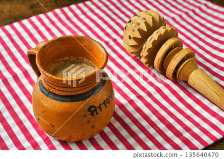 墨西哥莫利尼洛和巧克力 墨西哥莫利尼洛和巧克力 135640470