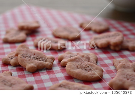 Tabekko 動物特製草莓口味 135640578