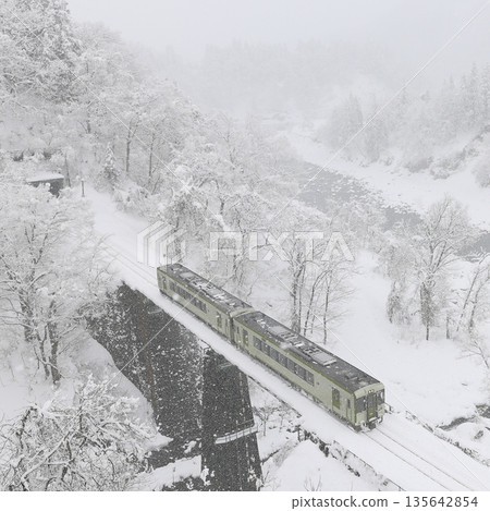 Snow-covered Iiyama Line Snow-covered Iiyama Line 135642854