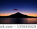 Mt. Fuji at dusk seen from Lake Yamanaka 135643028