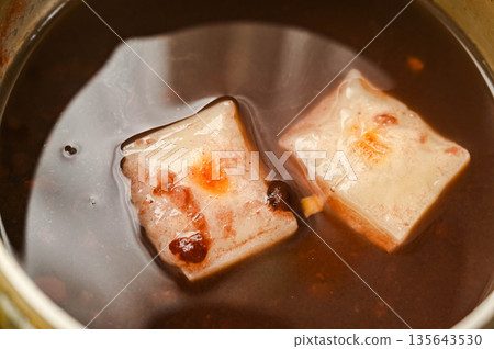 Kagami-biraki (sweet sake sake) Kagami-biraki (sweet sake sake) 135643530