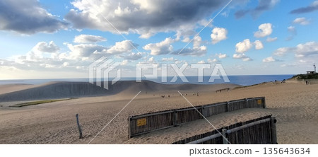 Tottori sand dunes Tottori sand dunes 135643634
