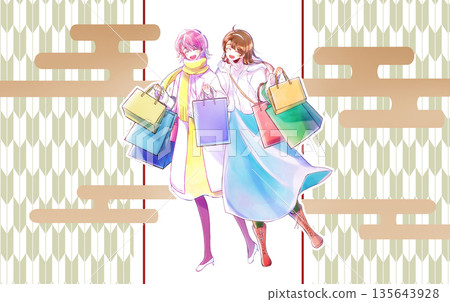 兩名女子提著許多購物袋,面帶微笑,冬日,新年促銷,薄霧 兩名女子提著許多購物袋,面帶微笑,冬日,新年促銷,薄霧 135643928