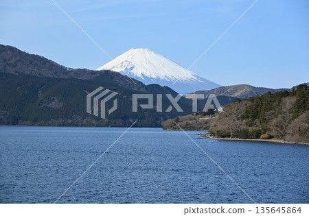從箱根海盜船上眺望富士山，神奈川縣 135645864
