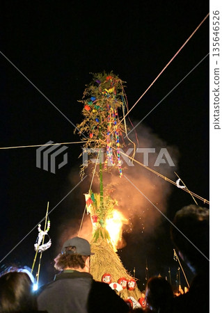 神奈川縣大磯左義長節 135646526