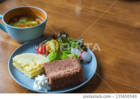 Assorted steamed buns Food photo Blank space material Assorted steamed buns Food photo Blank space material 135650549