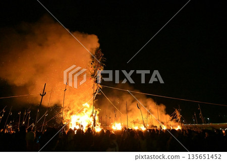 神奈川縣大磯左義長節 神奈川縣大磯左義長節 135651452