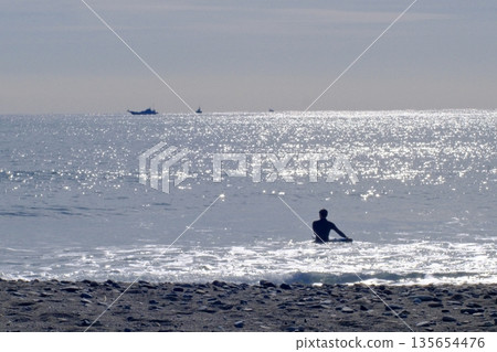 衝浪暮光 135654476