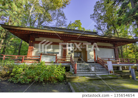 福島縣會泉裡町伊佐澄神社寶物殿 135654654