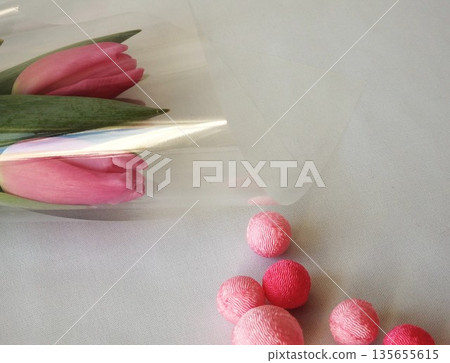 鬱金香圖案的布料 鬱金香圖案的布料 135655615