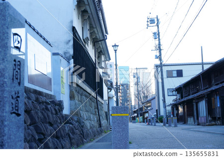 島道,一座充滿復古氣息的倉庫街景 島道,一座充滿復古氣息的倉庫街景 135655831