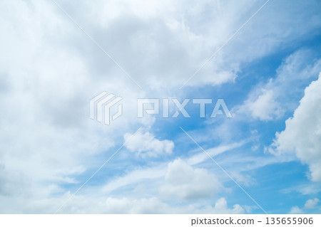 sky, blue sky, cloud 135655906