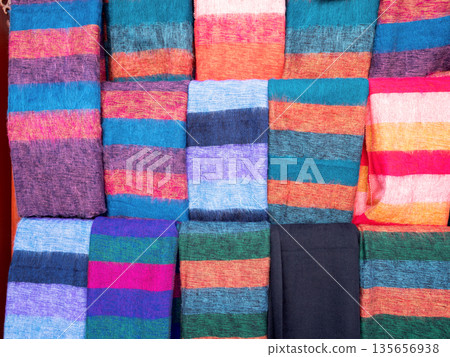 彩色條紋披肩 135656938