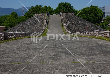 Hachimanzuka Kofun 135662105