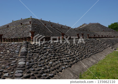 Hachimanzuka Kofun 135662110