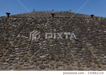 Hachimanzuka Kofun 135662119