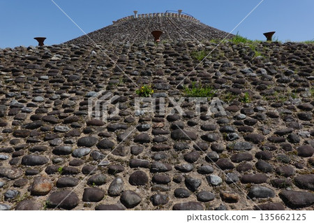 Hachimanzuka Kofun 135662125
