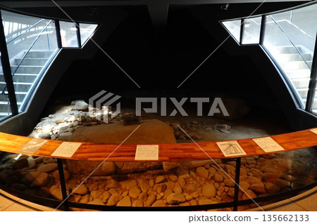 Yawatazuka Tomb Sarcophagus Exhibition Facility 135662133