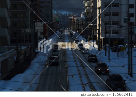 札幌,冬季的火車街 札幌,冬季的火車街 135662411