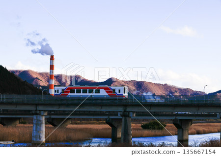 煙囪和三陸鐵道 煙囪和三陸鐵道 135667154
