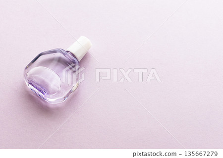 眼藥水 135667279