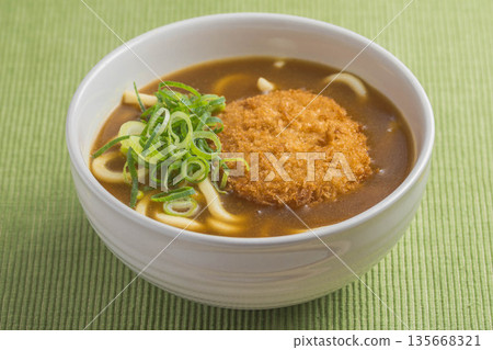Curry Croquette Udon 135668321