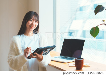 室內設計師住宅 135668826