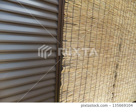 Blinds and door pockets Blinds and door pockets 135669104