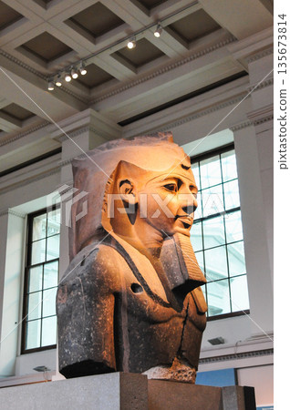 大英博物館拉美西斯二世雕像 大英博物館拉美西斯二世雕像 135673814