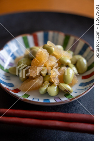 Herring roe on a tray, close-up, vertical 135675001
