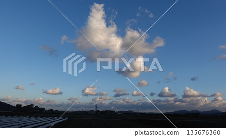 Beautiful sky and clouds Beautiful sky and clouds 135676360