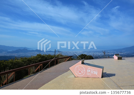 靜岡縣,冬日清晨的特國峠 靜岡縣,冬日清晨的特國峠 135677736