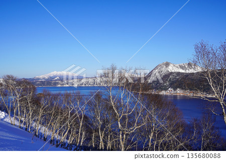 Lake Mashu in winter 2026 (Akan-Mashu National Park) Lake Mashu in winter 2026 (Akan-Mashu National Park) 135680088