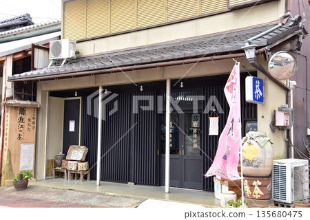 滋賀縣高島市今津海灘及街道（近江茶店） 135680475