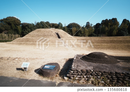 宮崎縣齋藤市齋藤原古墓群 135680818